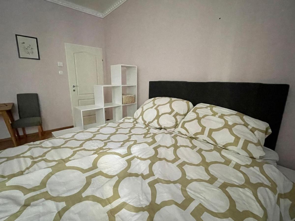 Gemutliche Wohnung Mit Super Lage Wien Exterior foto