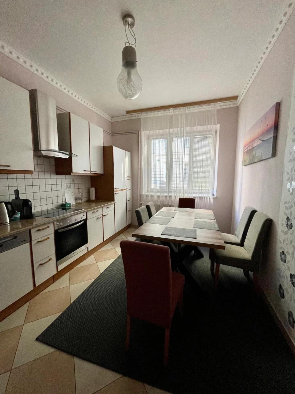 Gemutliche Wohnung Mit Super Lage Wien Exterior foto